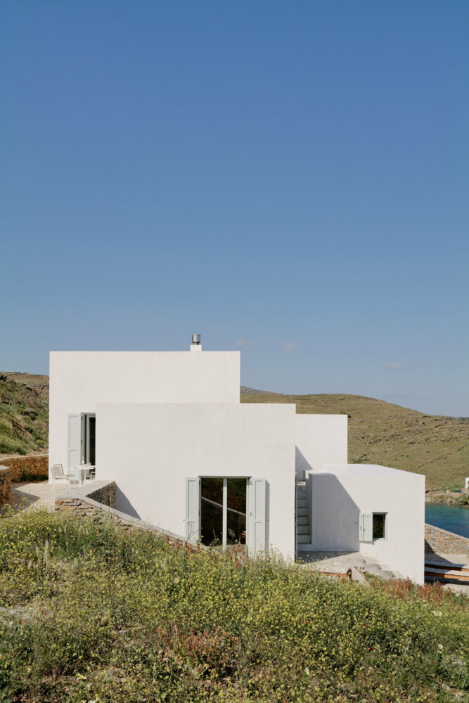 sigurd larsen sculpts interconnected cubes for single house on rocky greek island