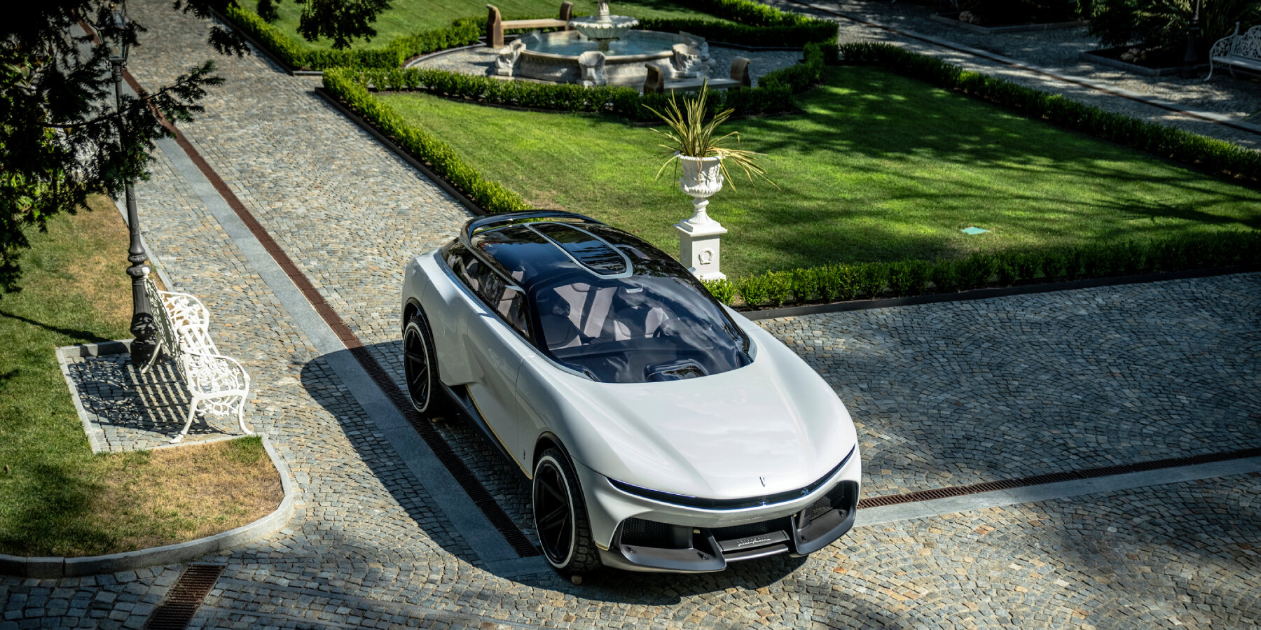 automobili-pininfarina-pura-vision-electric-luxury-vehicle-designboom-ban