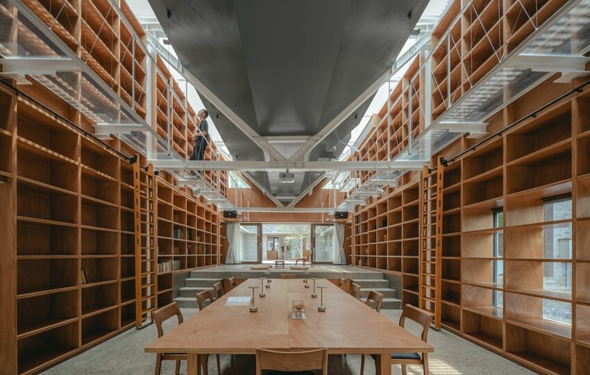 inside the library from north to south