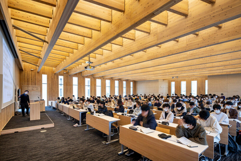 1.8m cross-laminated timber (CLT) beams eliminate the need for internal pillars