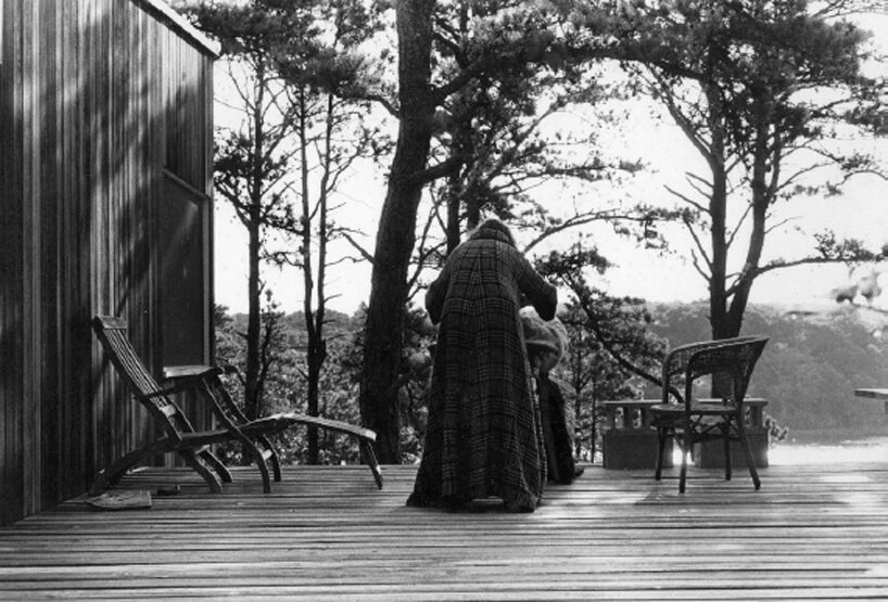 Connie cutting Breuer’s hair