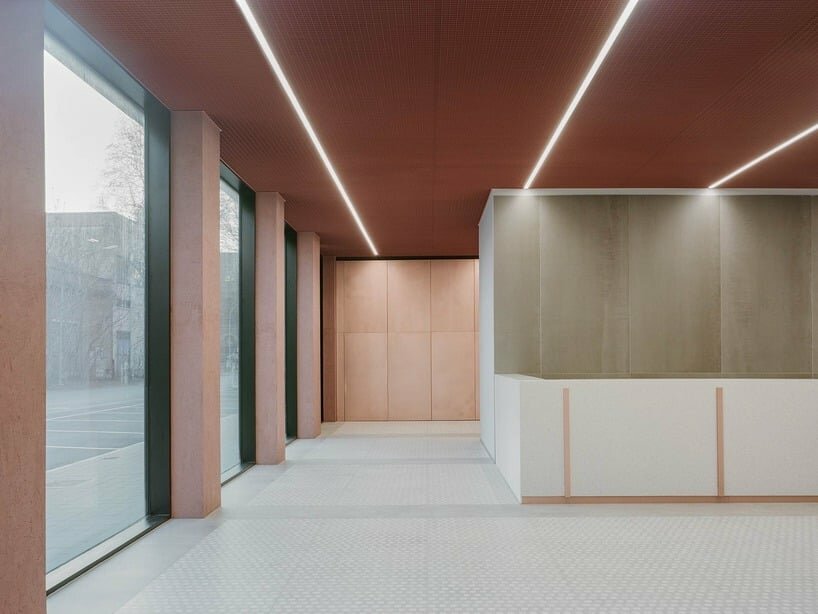 versatile workspaces follow a fluid and hybrid design layout