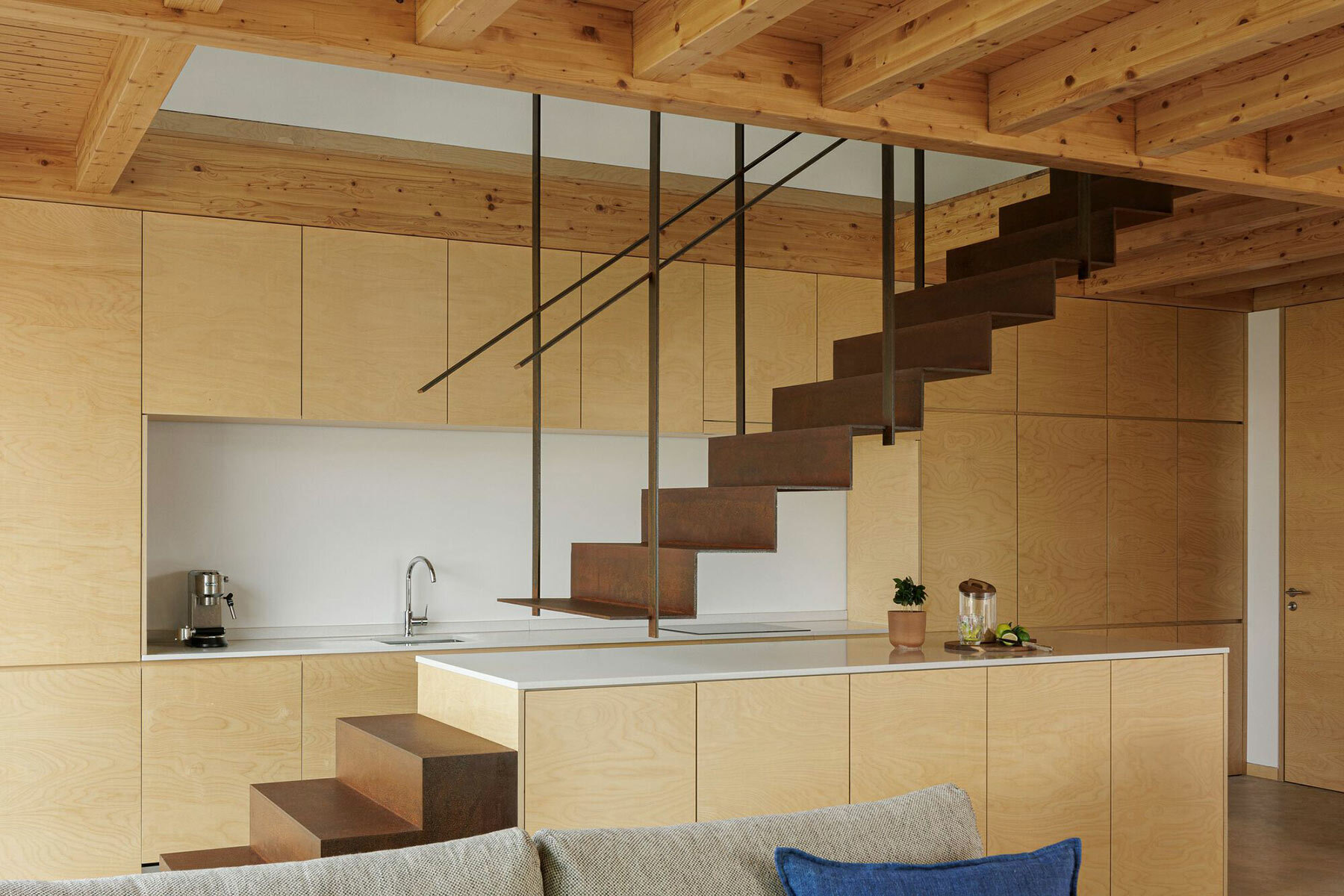 palheiro-house-pedro-henrique-arquiteto-esmoriz-portugal-designboom-06a