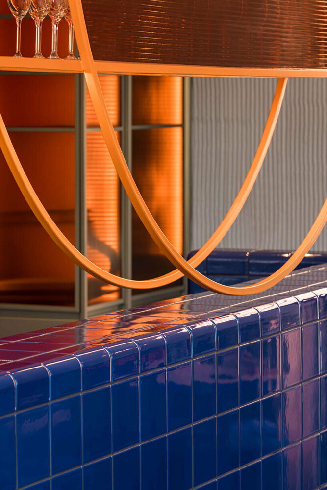 warm lighting - close up 