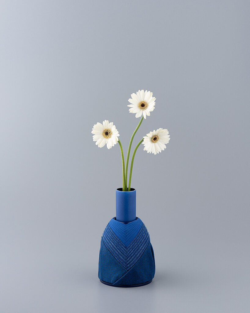 Hina Vase by Nagae Ningyo