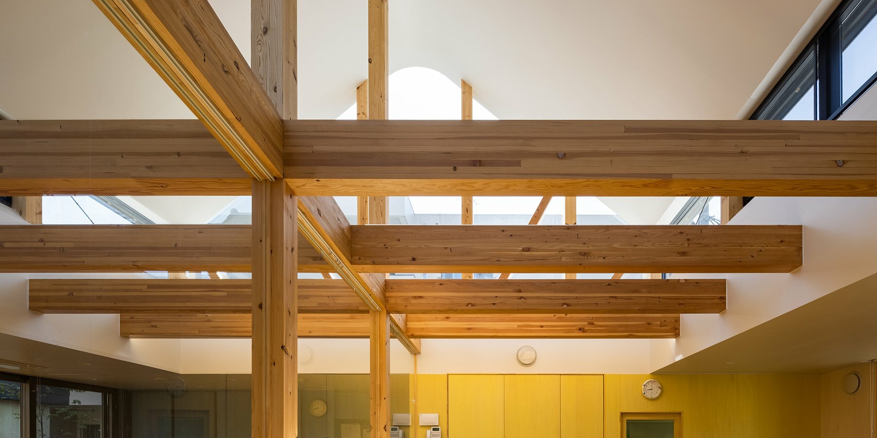 himawari-nursery-school-akaike-tohyama-architects-designboom-1800-3
