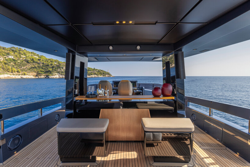 pershing gtx116 sport utility yacht