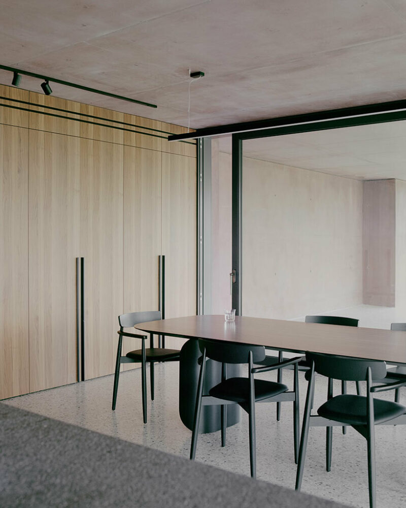 image by Simone Bossi