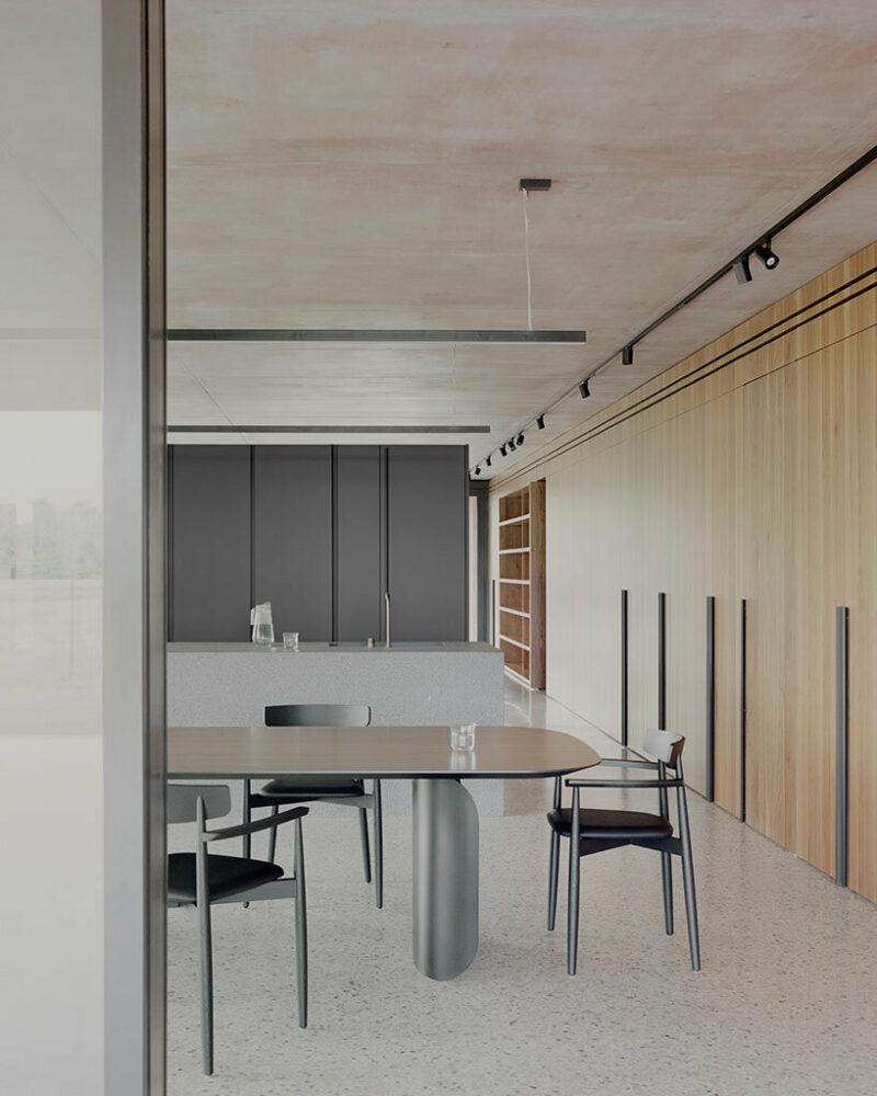 image by Simone Bossi