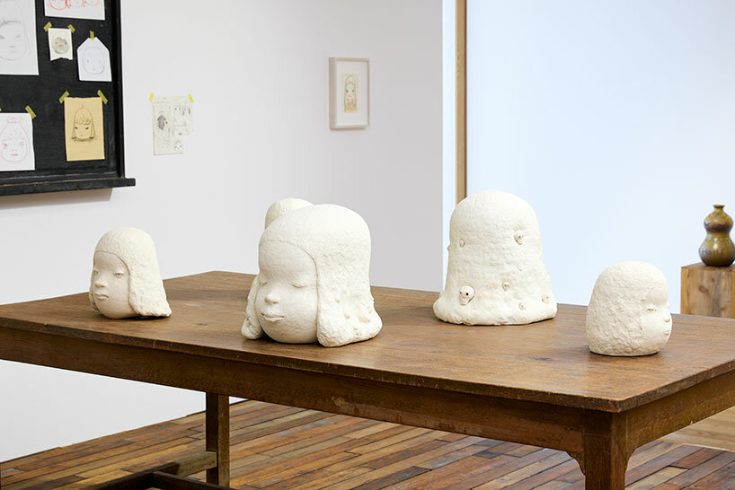 yoshimoto nara's childlike characters take ceramic forms at pace gallery exhhibition in seoul