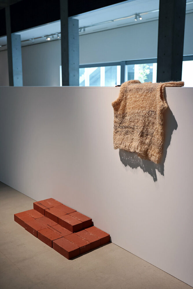 Human Material Loop Prototype 1.0 by Zsofia Kollar | image © designboom