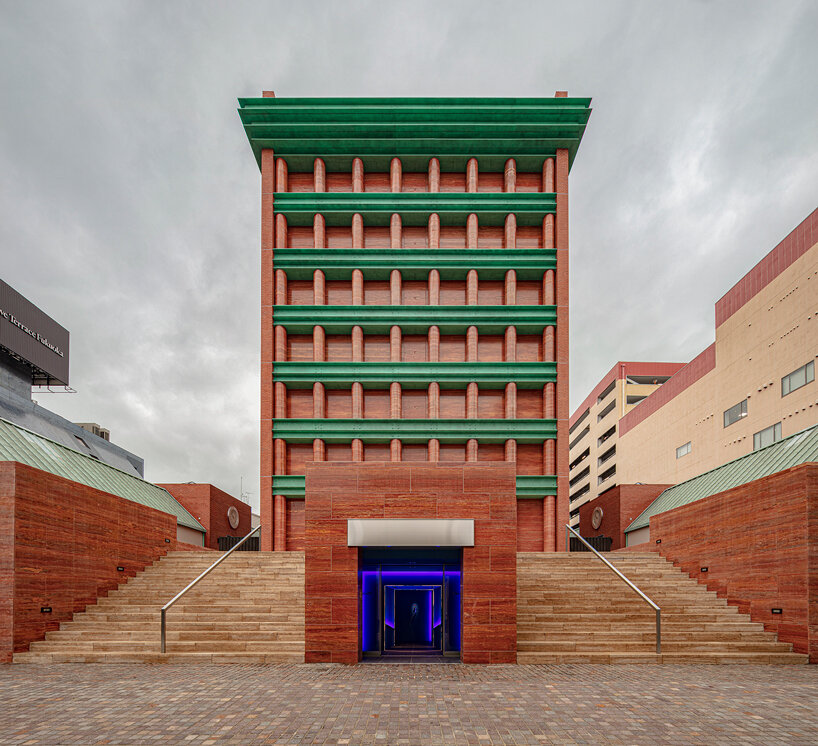 ホテル IL PALAZZO アートデザイン一式 aldo rossi's hotel il palazzo in japan sees a bold