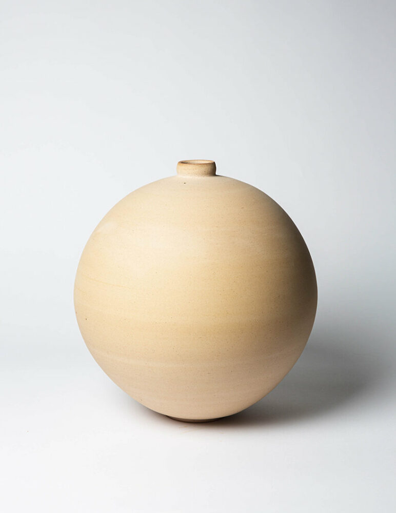 Valence (2022) by Nina Salsotto Cassina | image courtesy Carwan Gallery