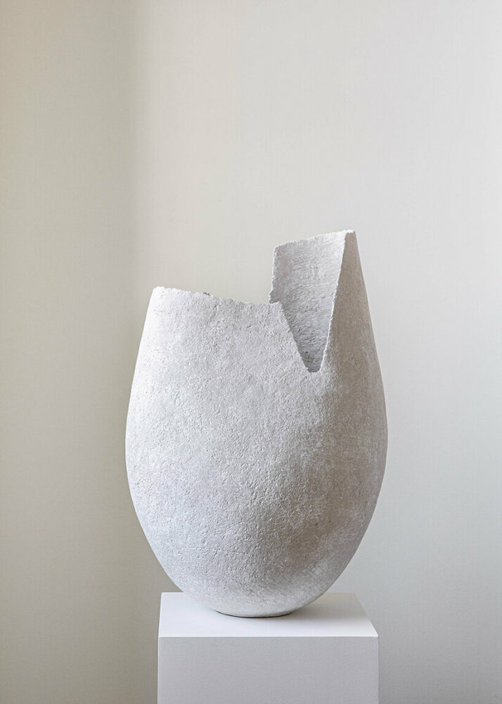 Una I (2021) by Paivi Rintaniemi image courtesy Carwan Gallery