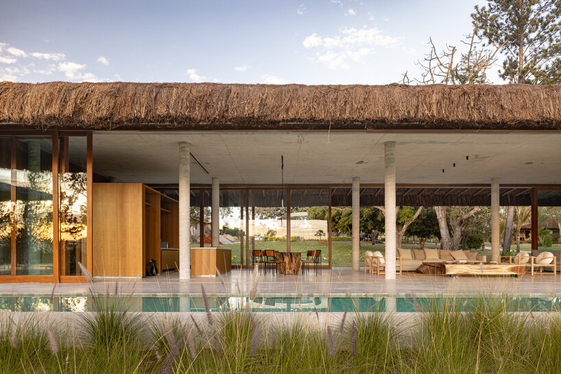 debaixo do bloco redefines tropical living with 3 box house in brazil
