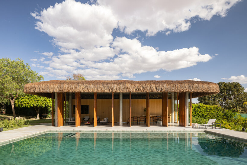 debaixo do bloco redefines tropical living with 3 box house in brazil
