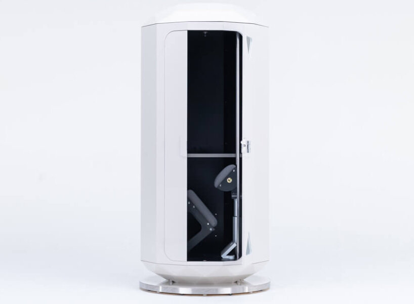 giraffenap standing sleeping pods