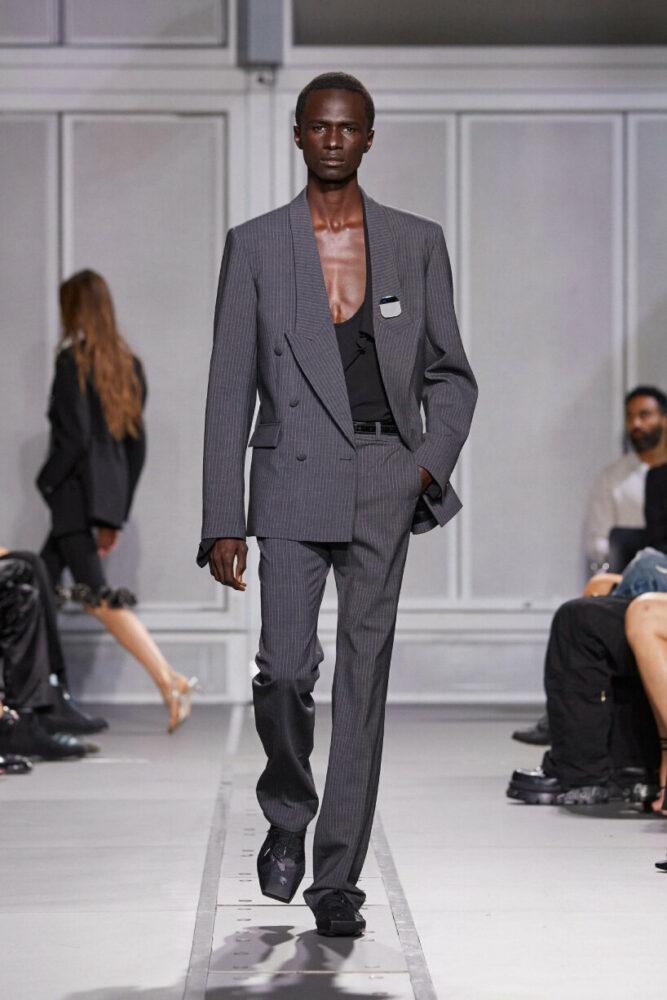 humane ai pin coperni ss24