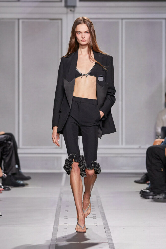 humane ai pin coperni ss24