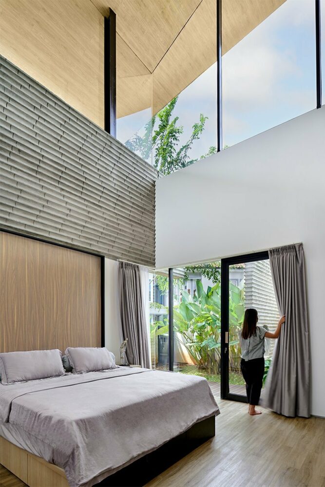 master bedroom adjacent to green pocket