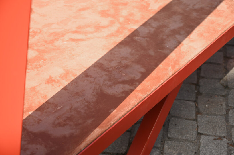 yokyok anamorphic bench