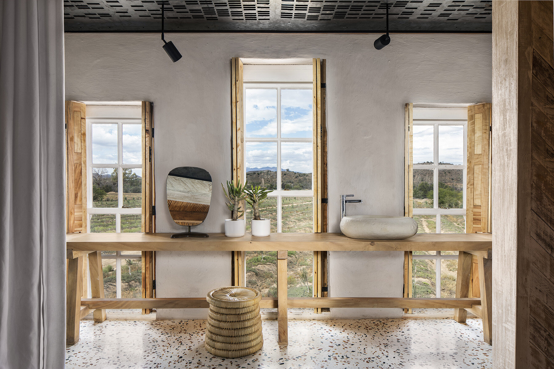 buffelsdrift-saota-designboom-full