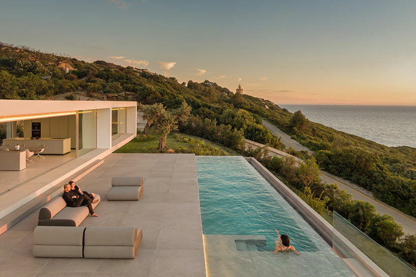 fran silvestre house air