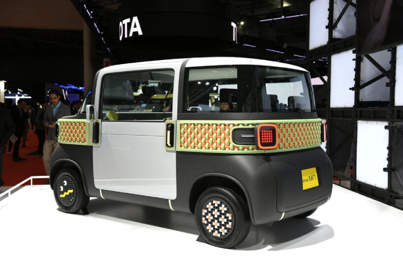 daihatsu mini battery electric vehicle me:mo