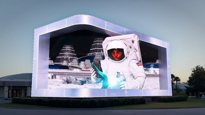 nasa 3d billboard kennedy space center blunt action