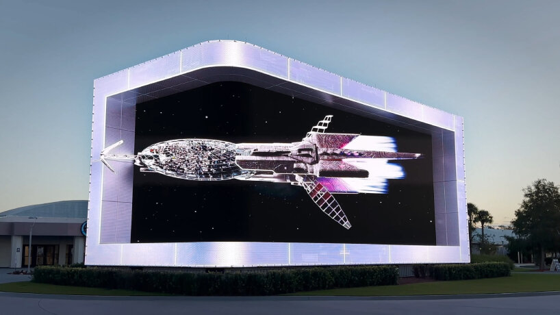 nasa 3d billboard kennedy space center blunt action