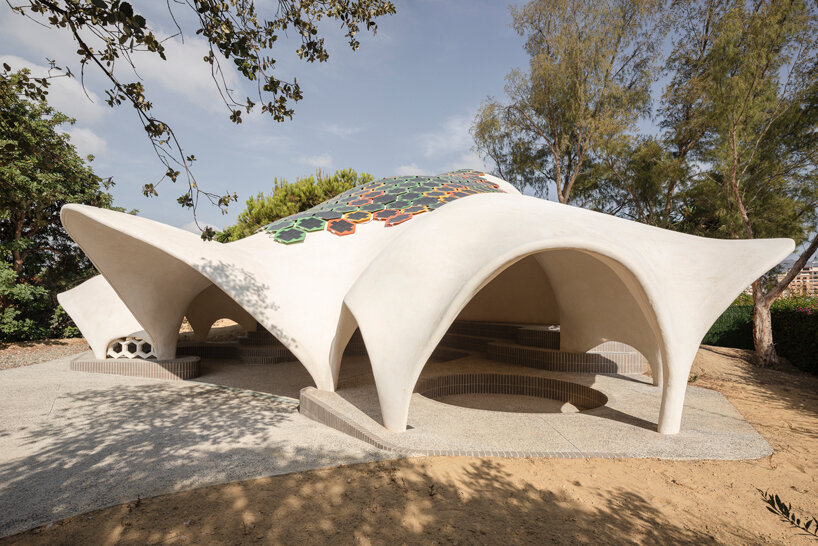 vaulted pavilion E4 introduces modern classroom concept for outdoor learning