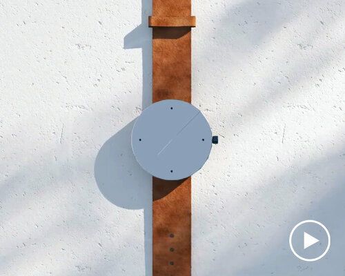 wait, what time is it? steel watch without hours vibrates to tell how many minutes passed