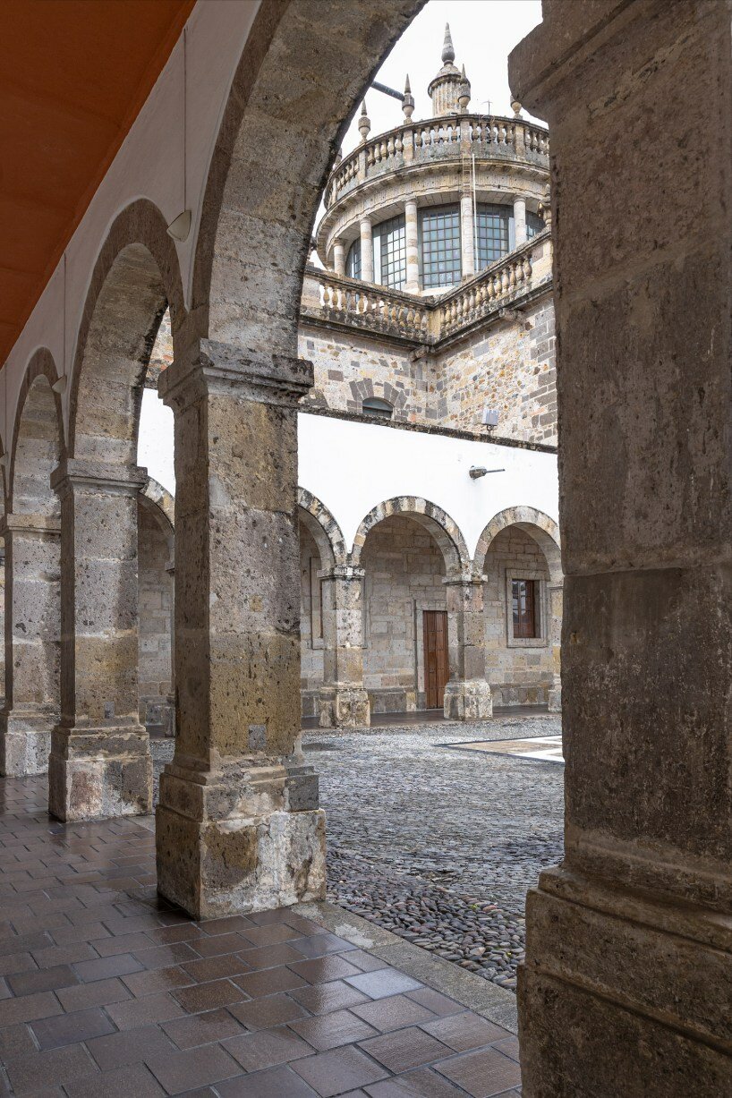 danica o. kus captures josé celemente orozco's historic murals at mexico's cabañas museum