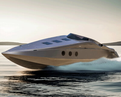 mayla’s all carbon-fiber superboat GT torpedoes in the sea with an ultra-pointed monohull