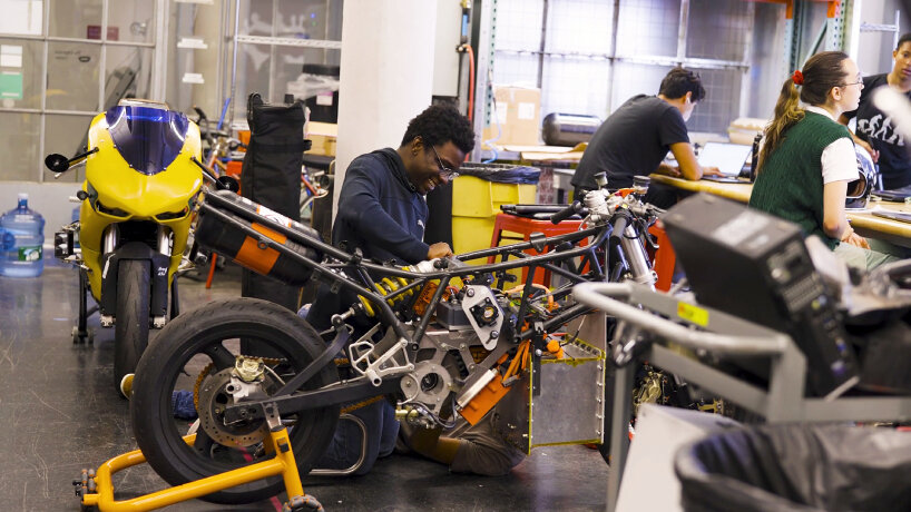 mit open-source hydrogen fuel cell electric motorcycle