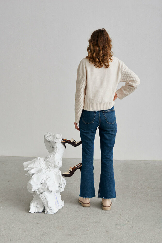 Neurosis (One Minute Sculpture), 2020-2023; bronze, acrylic paint, shoes; 76 x 74 x 70 cm; variation | image © Markus Gradwohl