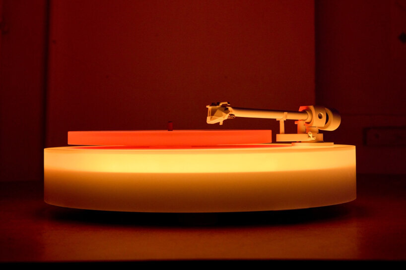 brian eno neon turntable II