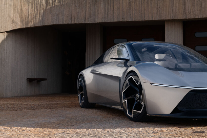Chrysler's new electric concept car, Halcyon