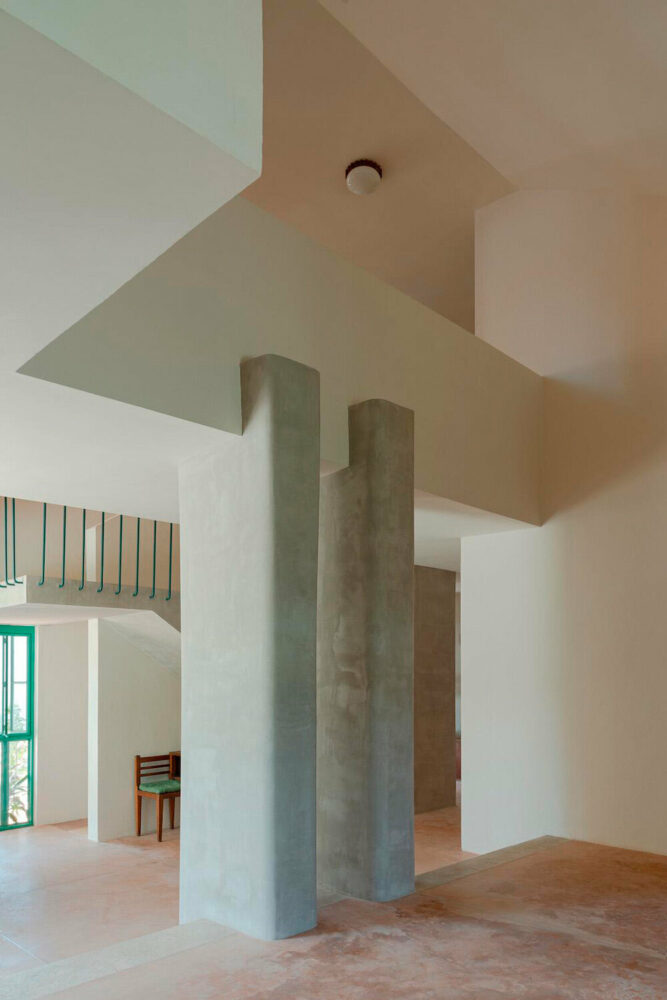 La Posmoderna reimagines the central core, expanding the kitchen, optimizing natural light and airflow