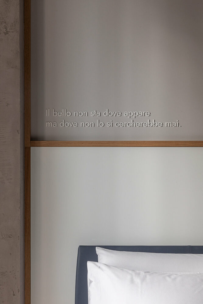 Michele De Lucchi Room