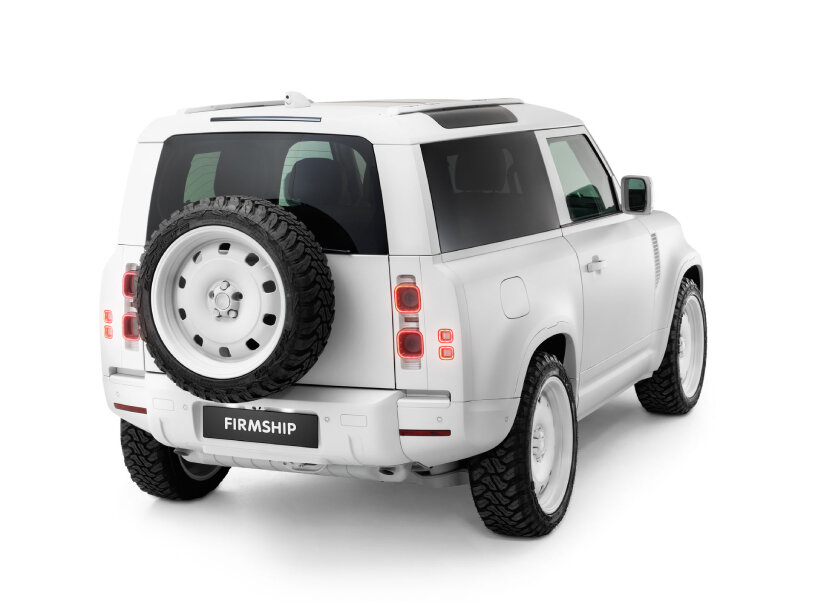 job smeets firmship land rover defender xs SUV