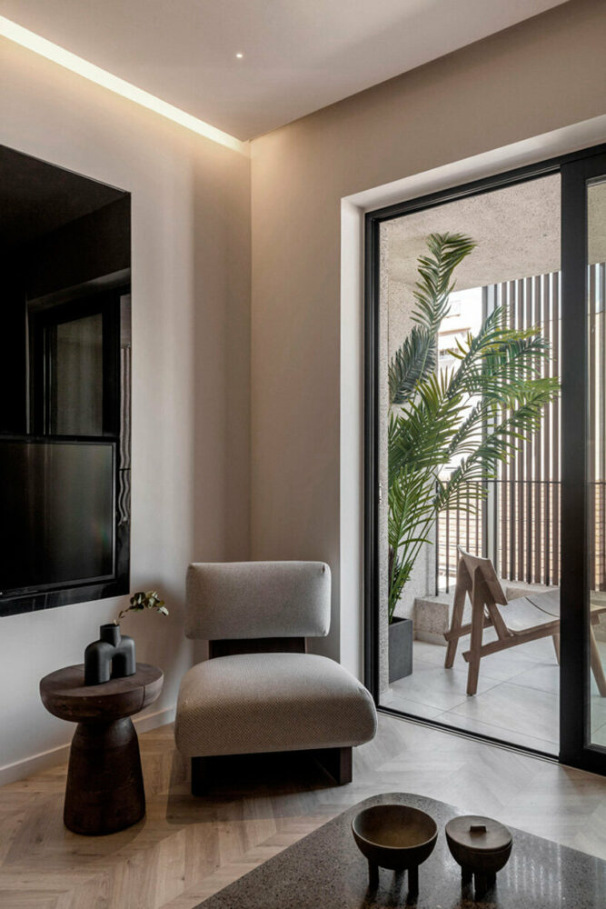 indoor-outdoor connection