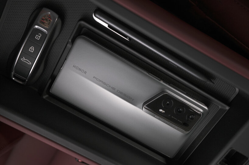 honor porsche magic v2 rsr smartphones mwc 2024