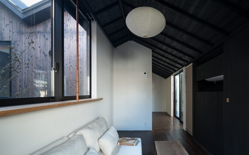 staggered volumes in love architecture's tokyo residential complex ensure privacy & ample light