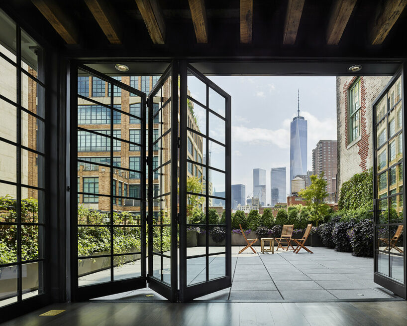 10 Hubert, image © Frank Oudeman