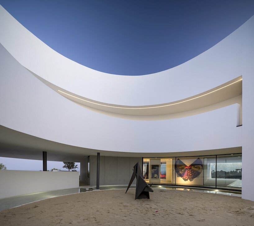 otiima curved windows