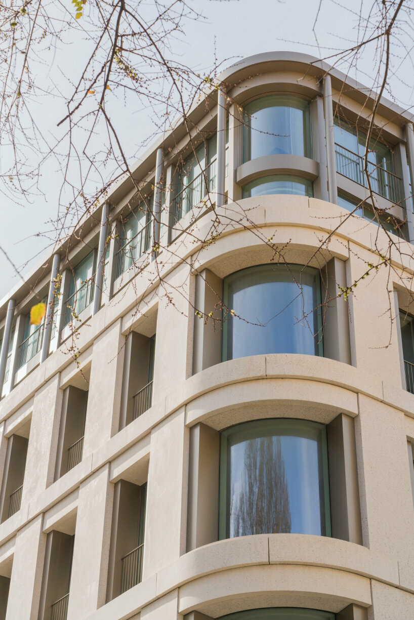 otiima curved windows