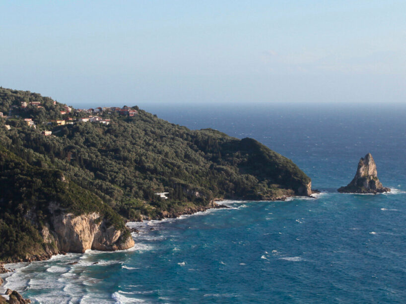 House H on the island peninsula