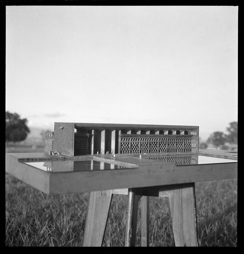 Pierre Jeanneret, view of the model for High Court, Capitol Complex, Sector 1, Chandigarh, India, between 1951 and 1965. Pierre Jeanneret fonds, Canadian Centre for Architecture. gift of Jacqueline Jeanneret. © CCA