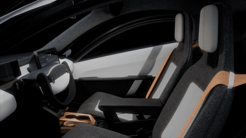 aptera solar power car uae